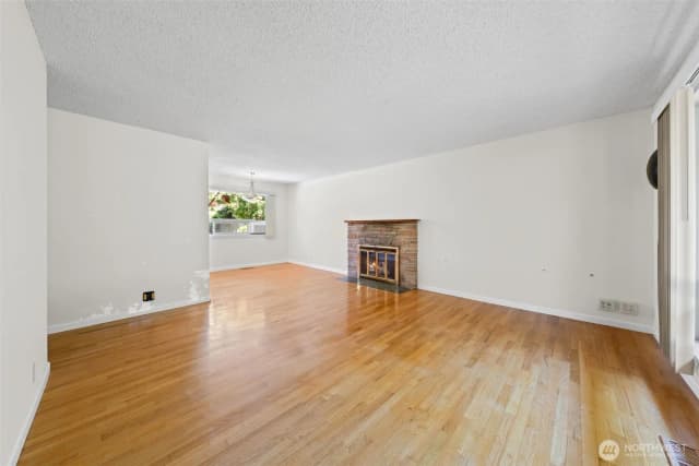 Property photo for 18314 44th Avenue S, Sea Tac photo 2