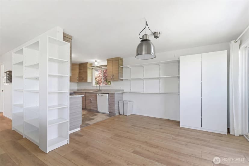 Property photo for 3824 23rd Avenue Sw, Seattle photo 22