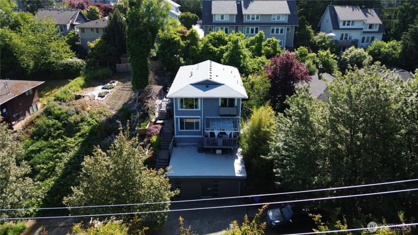 Property photo for 3824 23rd Avenue Sw, Seattle photo 8