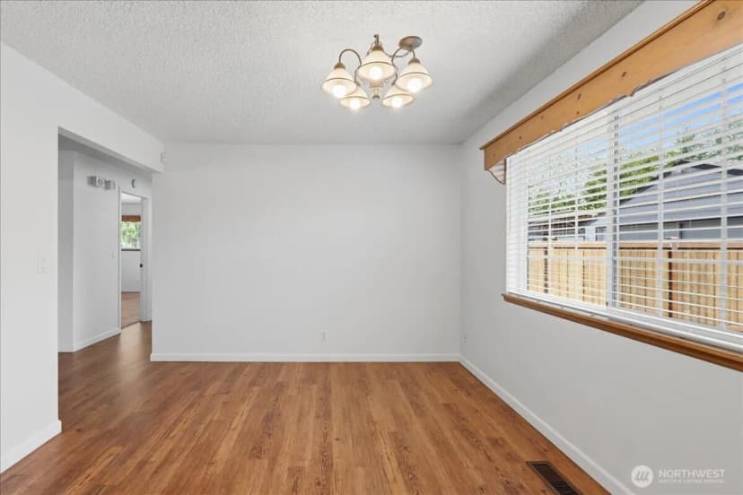 Property photo for 7002 106th Street E, Puyallup photo 14