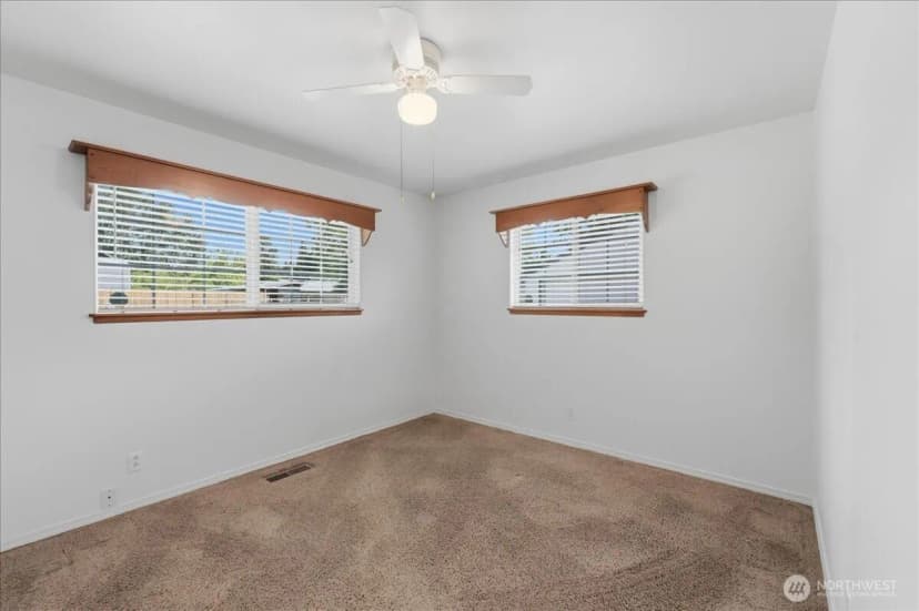Property photo for 7002 106th Street E, Puyallup photo 15
