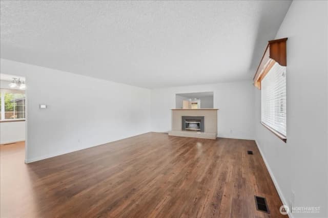 Property photo for 7002 106th Street E, Puyallup photo 5