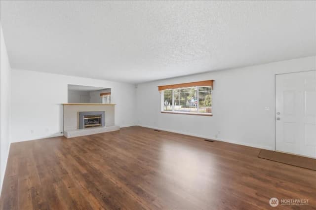 Property photo for 7002 106th Street E, Puyallup photo 4