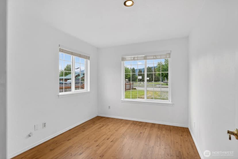 Property photo for 1015 Alvord Street, Darrington photo 17