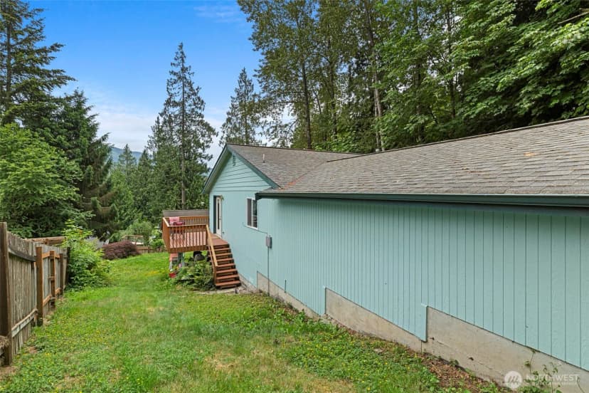 Property photo for 794 West Road, Sedro Woolley photo 5