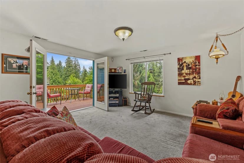 Property photo for 794 West Road, Sedro Woolley photo 21