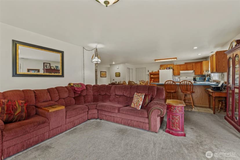 Property photo for 794 West Road, Sedro Woolley photo 23