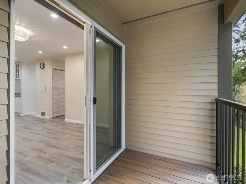 Property photo for 14605 34th Street Ne #h19, Bellevue photo 16