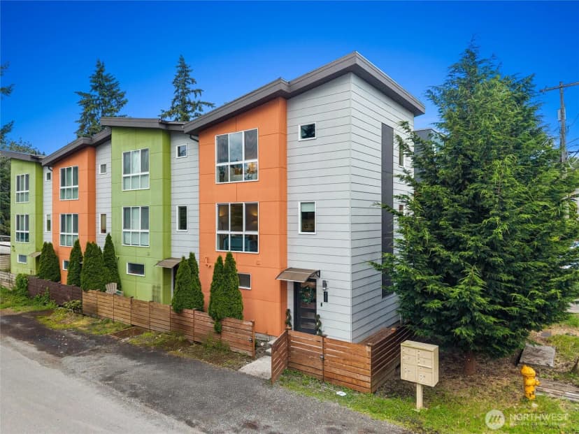 Property photo for 2301 Ne 86th Street, Seattle photo 29