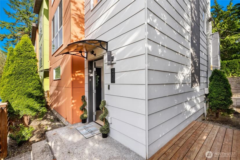 Property photo for 2301 Ne 86th Street, Seattle photo 27
