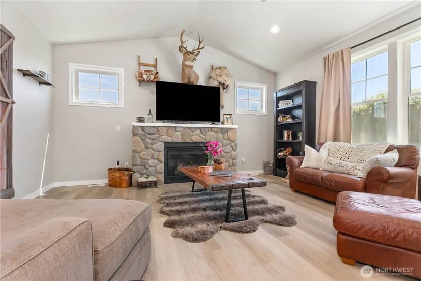 Property photo for 801 Pine Crest Drive, Everson photo 14