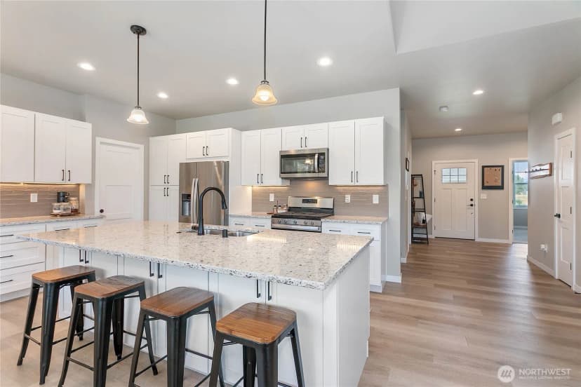 Property photo for 801 Pine Crest Drive, Everson photo 5