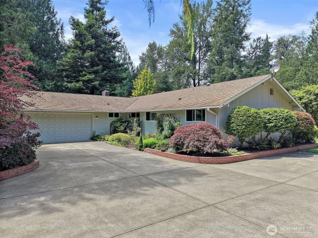 Property photo for 24416 Se 246th Street, Maple Valley photo 3