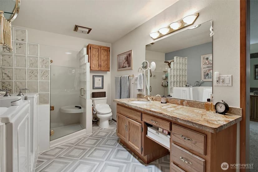 Property photo for 24416 Se 246th Street, Maple Valley photo 9