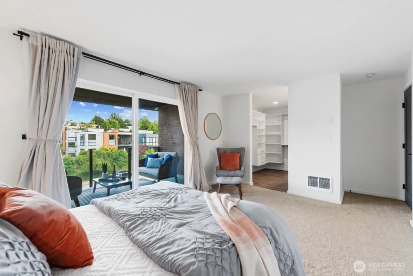 Property photo for 6225 Lake Washington Boulevard Ne #402, Kirkland photo 16