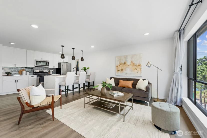 Property photo for 6225 Lake Washington Boulevard Ne #402, Kirkland photo 12