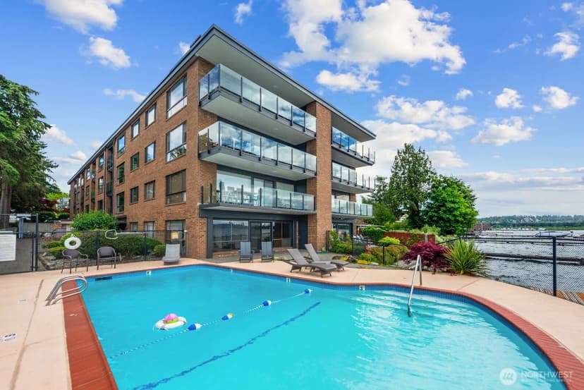 Property photo for 6225 Lake Washington Boulevard Ne #402, Kirkland photo 36