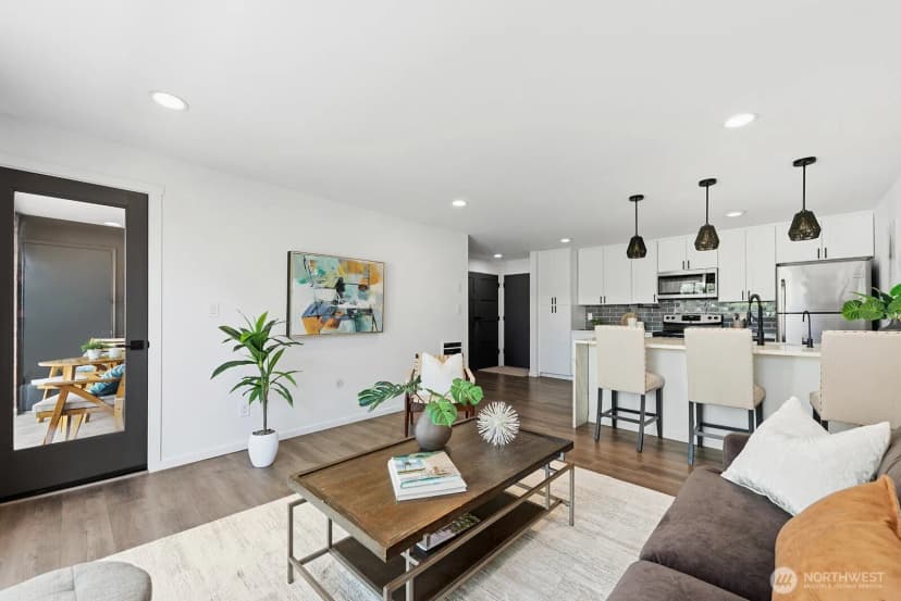 Property photo for 6225 Lake Washington Boulevard Ne #402, Kirkland photo 13