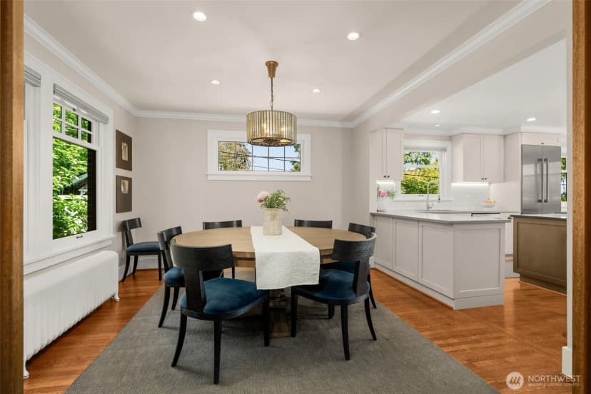 Property photo for 2406 Bigelow Avenue N, Seattle photo 16