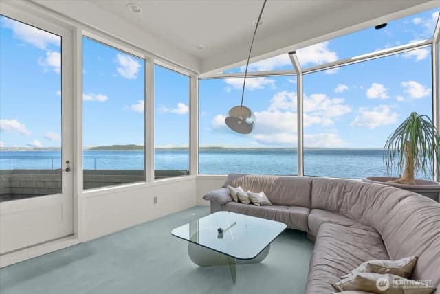 Property photo for 3089 Alki Avenue Sw #2, Seattle photo 3