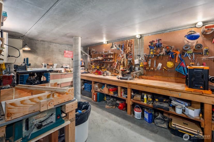 Property photo for 3089 Alki Avenue Sw #2, Seattle photo 36