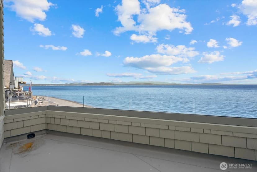 Property photo for 3089 Alki Avenue Sw #2, Seattle photo 31