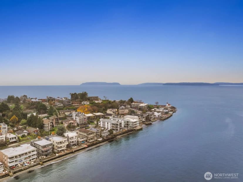 Property photo for 3089 Alki Avenue Sw #2, Seattle photo 39