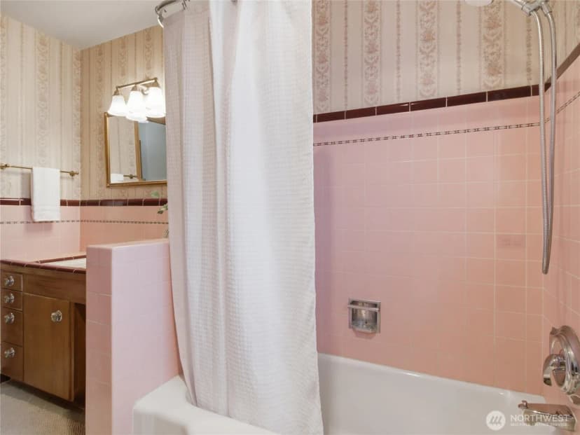 Property photo for 7305 Earl Avenue Nw, Seattle photo 17