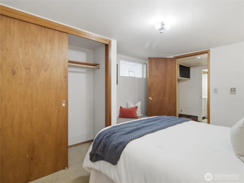 Property photo for 7305 Earl Avenue Nw, Seattle photo 25