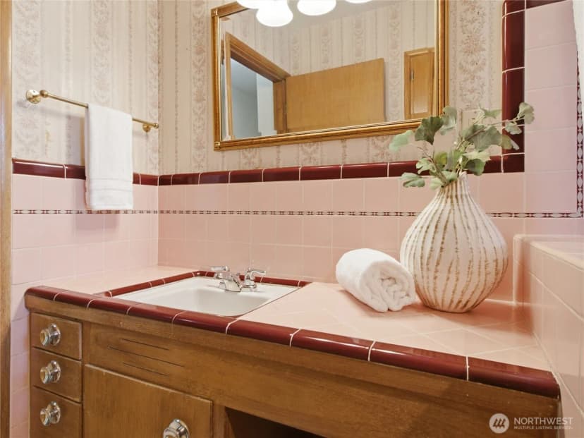 Property photo for 7305 Earl Avenue Nw, Seattle photo 18