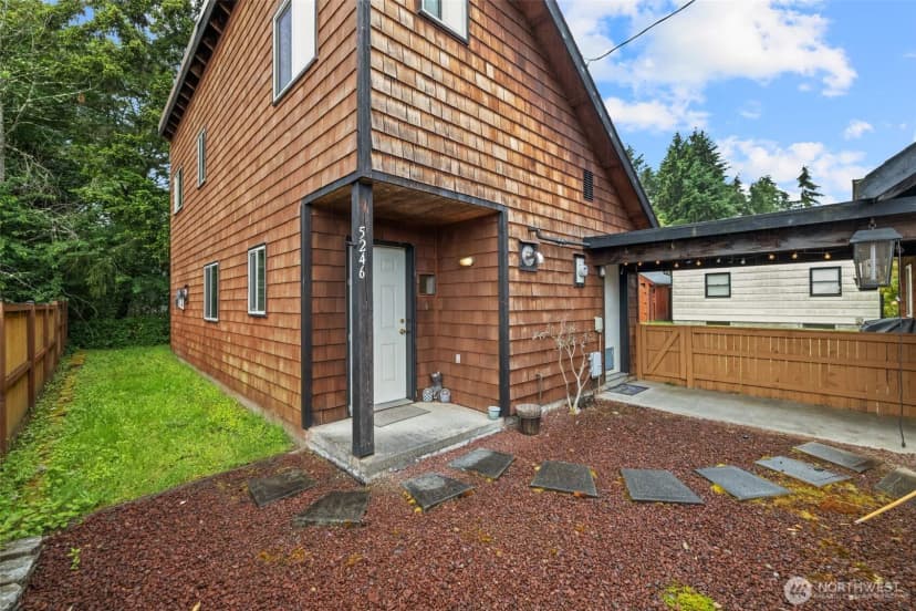 Property photo for 5246 Yearley Drive Ne, Olympia photo 8
