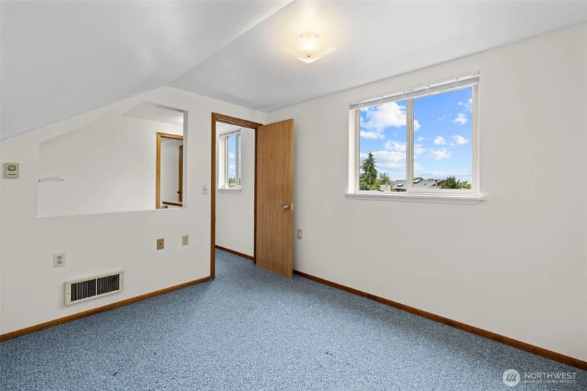 Property photo for 5246 Yearley Drive Ne, Olympia photo 25