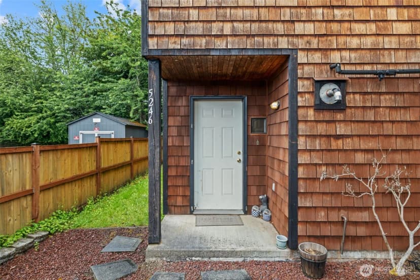 Property photo for 5246 Yearley Drive Ne, Olympia photo 10