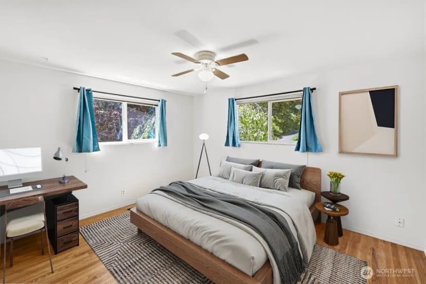 Property photo for 10312 Wallingford Avenue N, Seattle photo 13