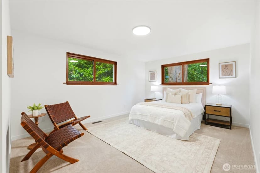 Property photo for 15822 26th Avenue Ne, Shoreline photo 13