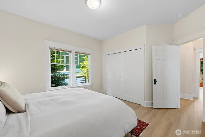 Property photo for 6314 19th Avenue Ne, Seattle photo 20