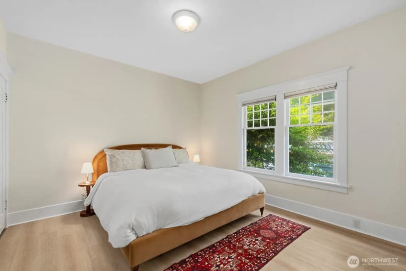 Property photo for 6314 19th Avenue Ne, Seattle photo 19