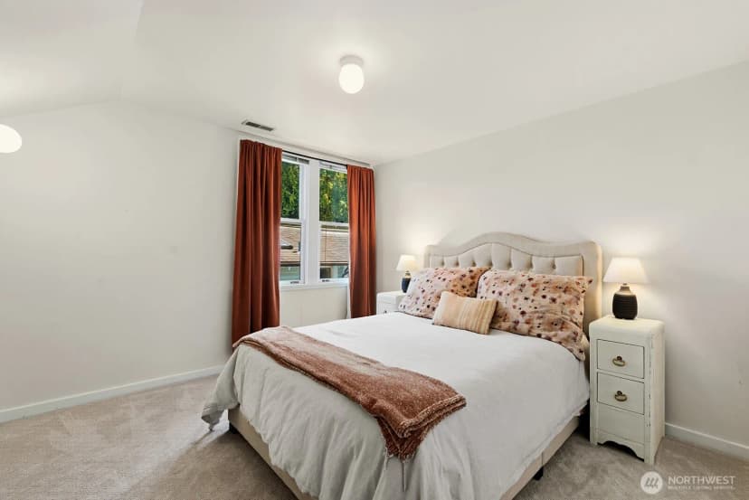 Property photo for 6314 19th Avenue Ne, Seattle photo 22