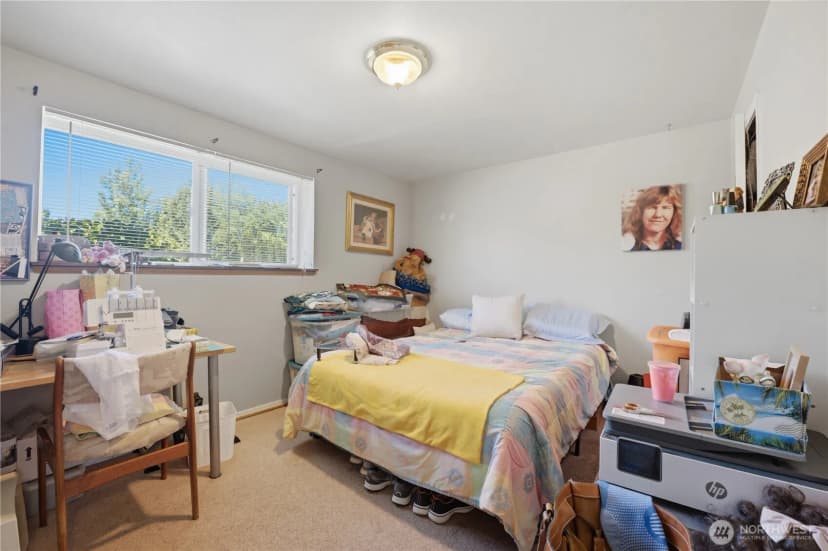 Property photo for 18824 Midvale Avenue N, Shoreline photo 12
