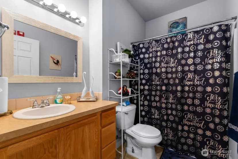 Property photo for 8943 Gravelly Lake Drive Sw #2, Lakewood photo 12