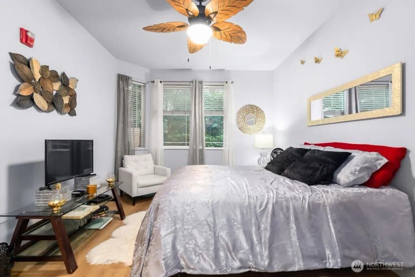 Property photo for 8943 Gravelly Lake Drive Sw #2, Lakewood photo 9