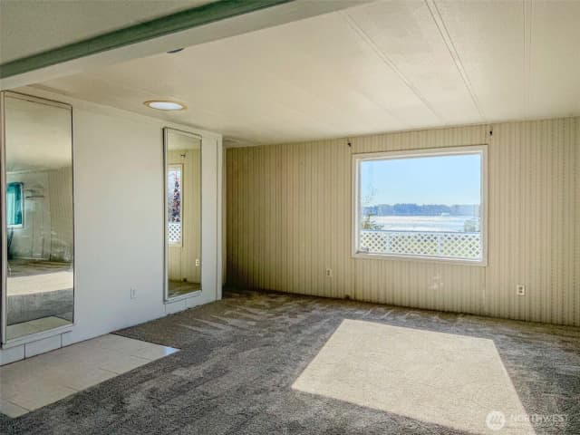 Property photo for 1885 Arnold Road, Coupeville photo 2