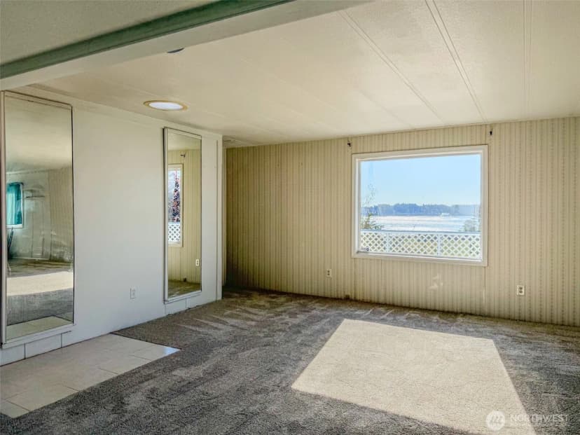 Property photo for 1885 Arnold Road, Coupeville photo 2
