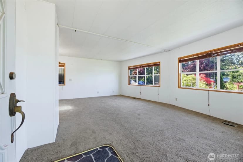 Property photo for 9314 Canyon Road E #12, Puyallup photo 14