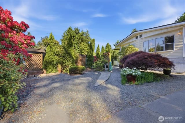 Property photo for 9314 Canyon Road E #12, Puyallup photo 3