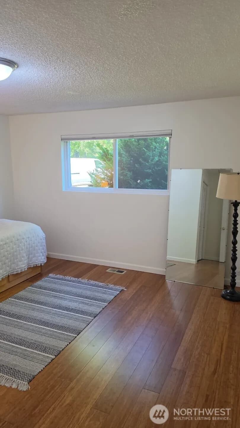 Property photo for 1918 S Lake Stickney Dr, Lynnwood photo 17