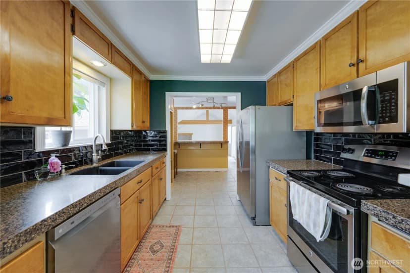 Property photo for 1918 S Lake Stickney Dr, Lynnwood photo 20