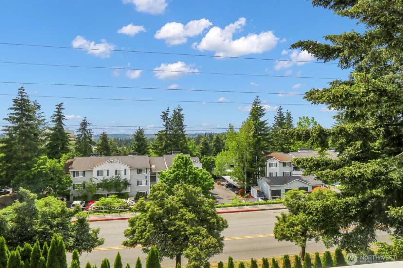 Property photo for 12415 Ne 130th Court #h310, Kirkland photo 10