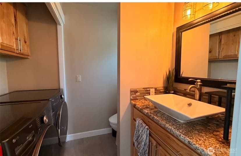 Property photo for 18064 Mariposa Lane, Mount Vernon photo 6