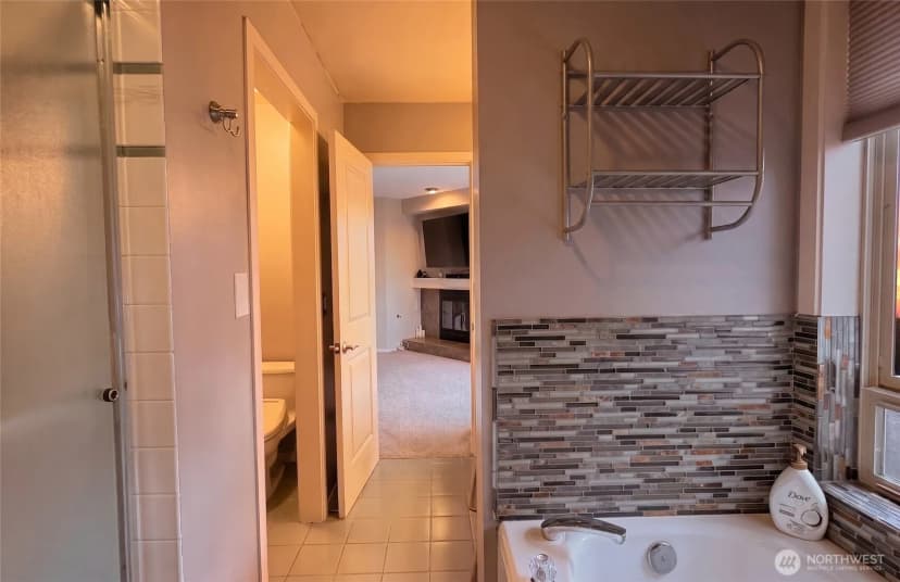 Property photo for 18064 Mariposa Lane, Mount Vernon photo 24